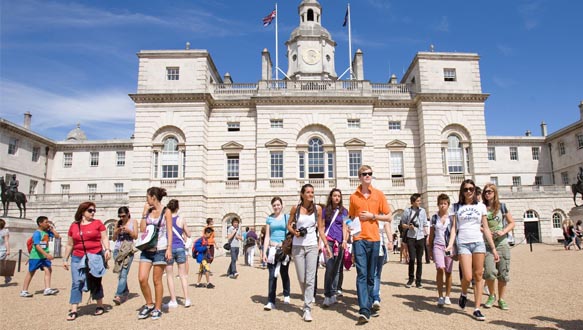 华通留学—英国留学申请准备工作