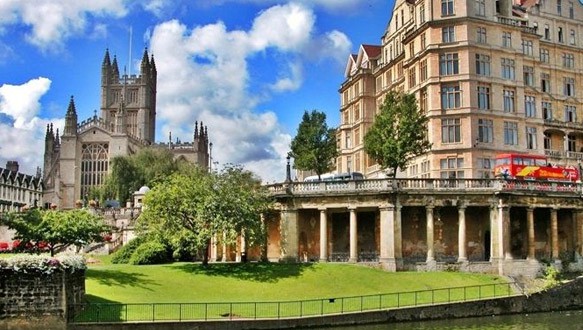 北京语言大学英国巴斯大学直升班2021年招生简章