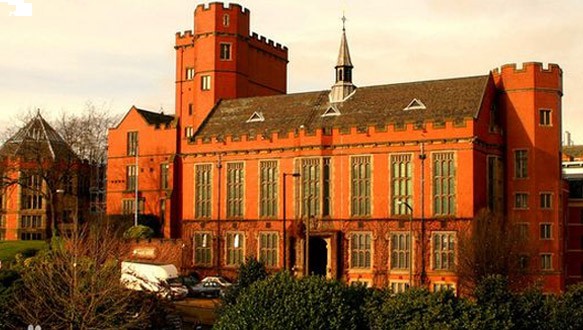 北京外国语大学英国大学2+2本科豁免学分课程