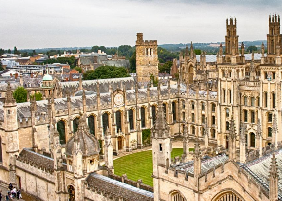 留学成本越来越高！英国留学生该怎么办？