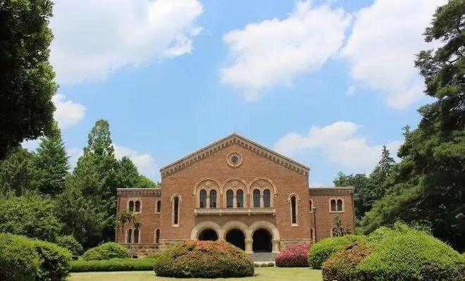 值得推荐！日本留学想选经济专业