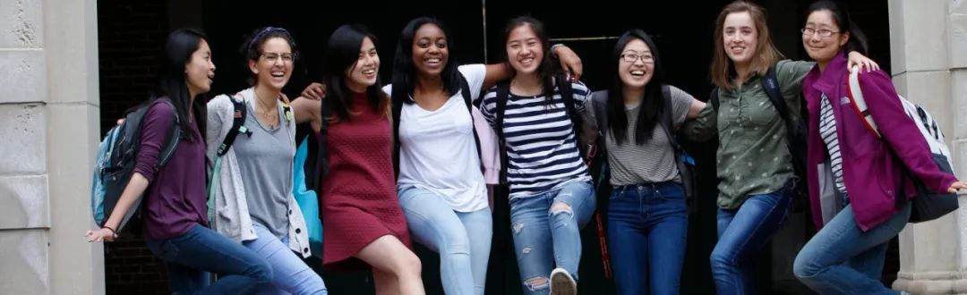一所学校就是一个微缩的世界！学生群体最多样化的美国大学！