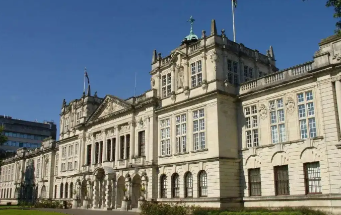 pick留学生数量TOP20的英国大学！