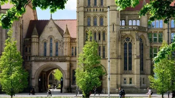 pick留学生数量TOP20的英国大学！